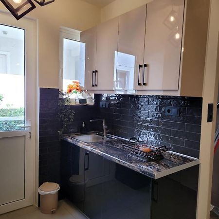 Stephie'S Apartment By The Sea Rafina  Ngoại thất bức ảnh