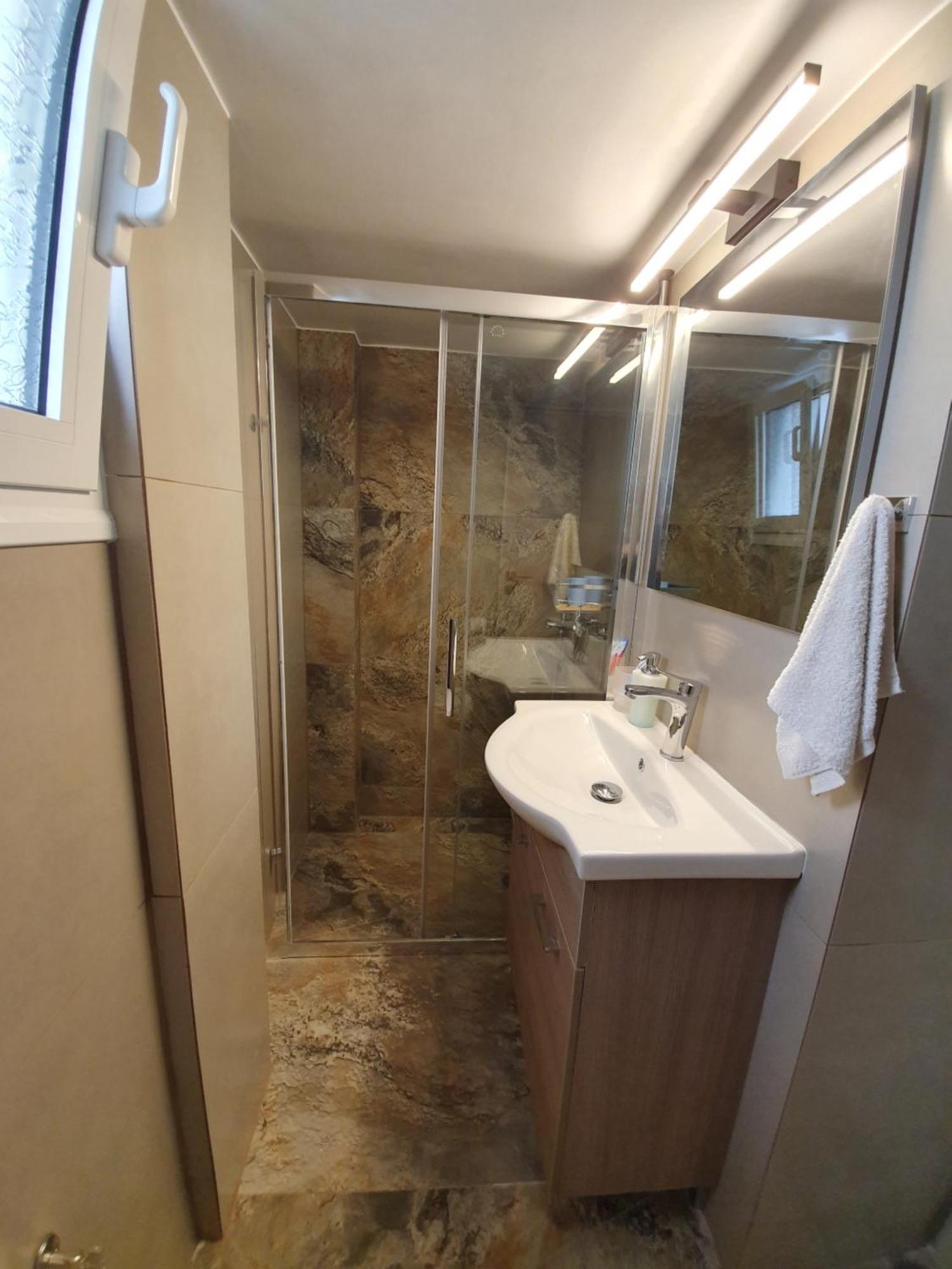 Stephie'S Apartment By The Sea Rafina  Ngoại thất bức ảnh